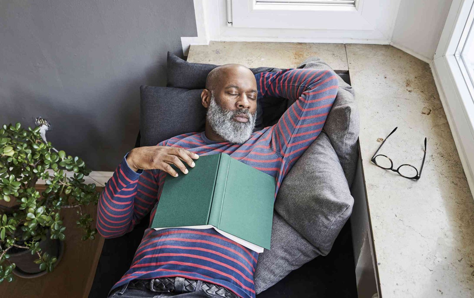 Sleep Pressure Explained: Why You Become Sleepier the Longer You're Awake